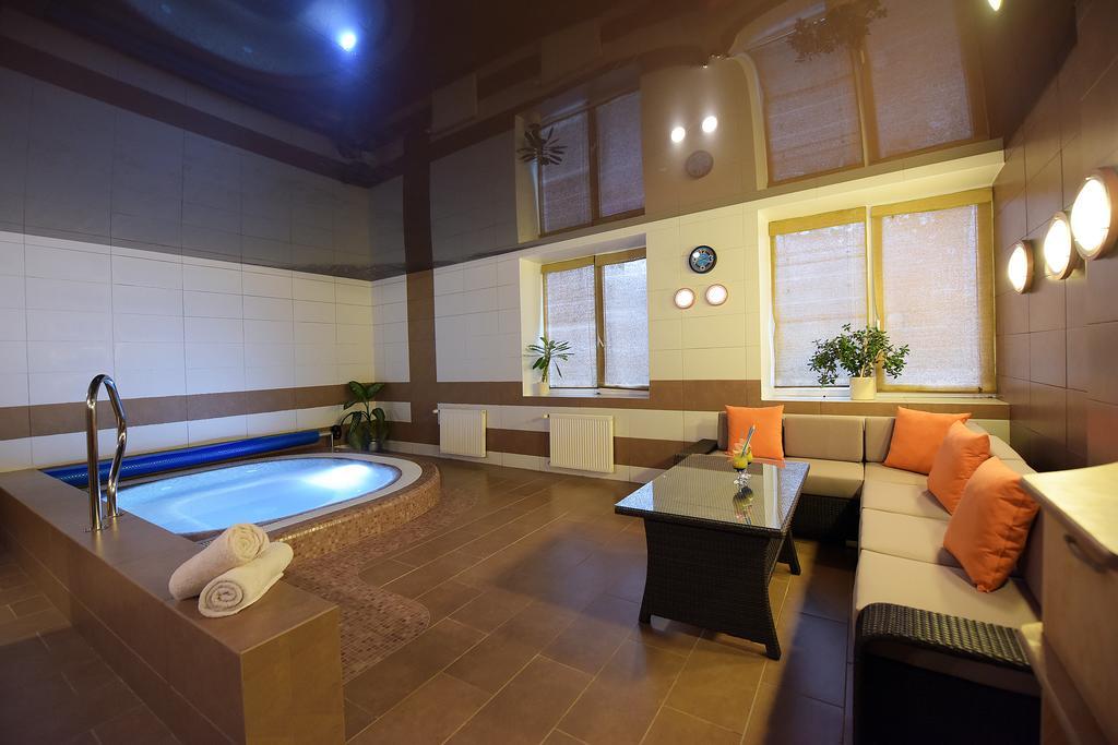 Hotel Zuvedra à Palanga Extérieur photo